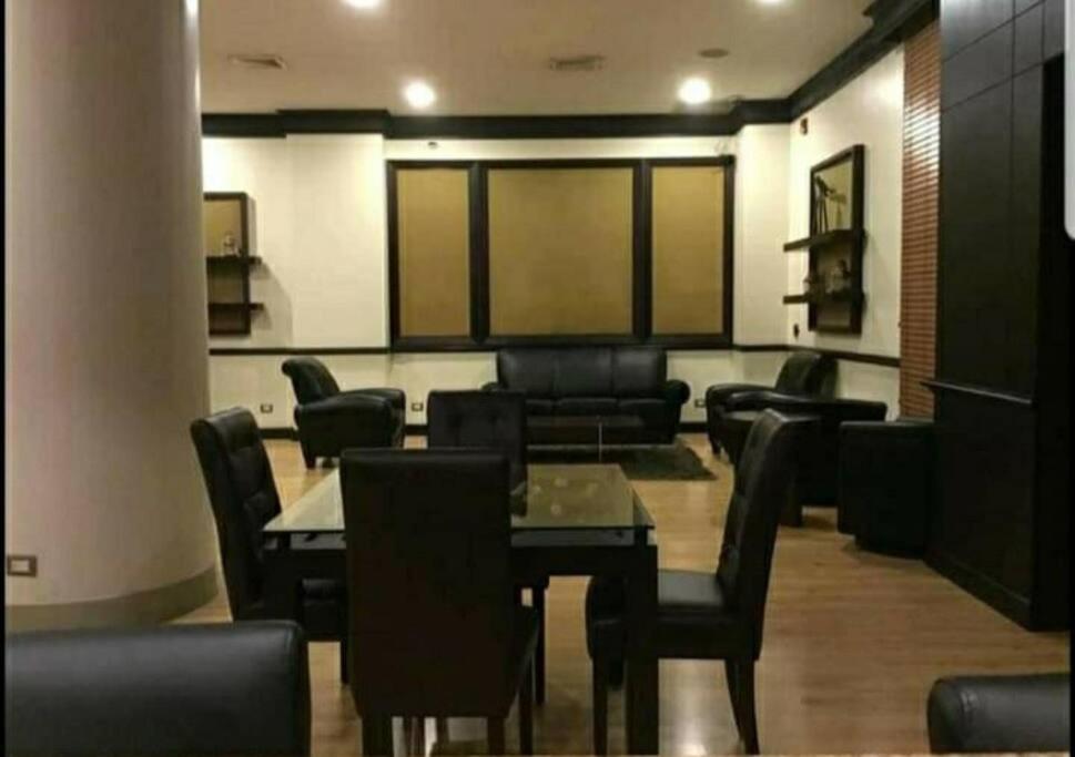 Suite 211 Quito Luaran gambar